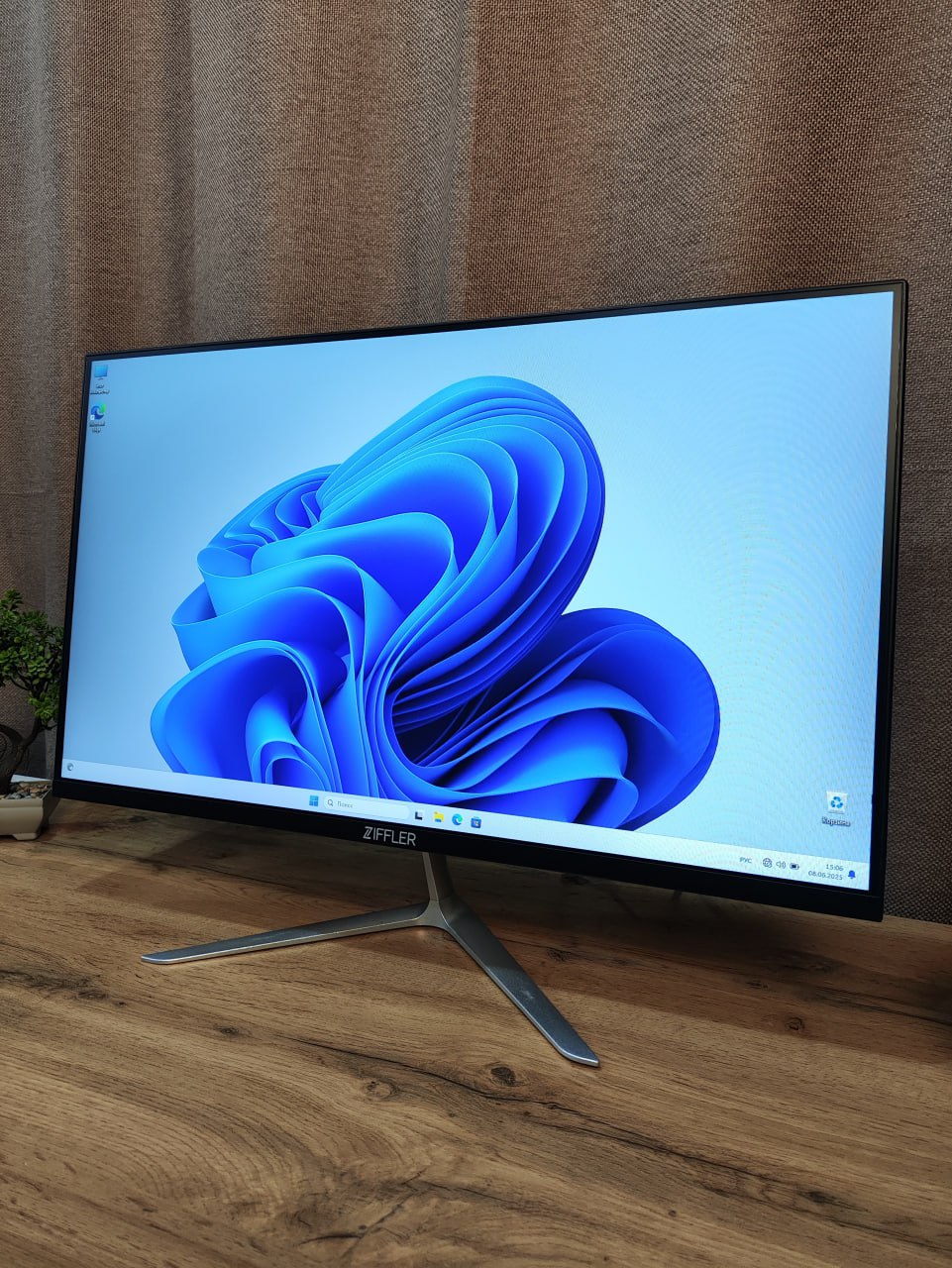 Монитор Ziffler 27"